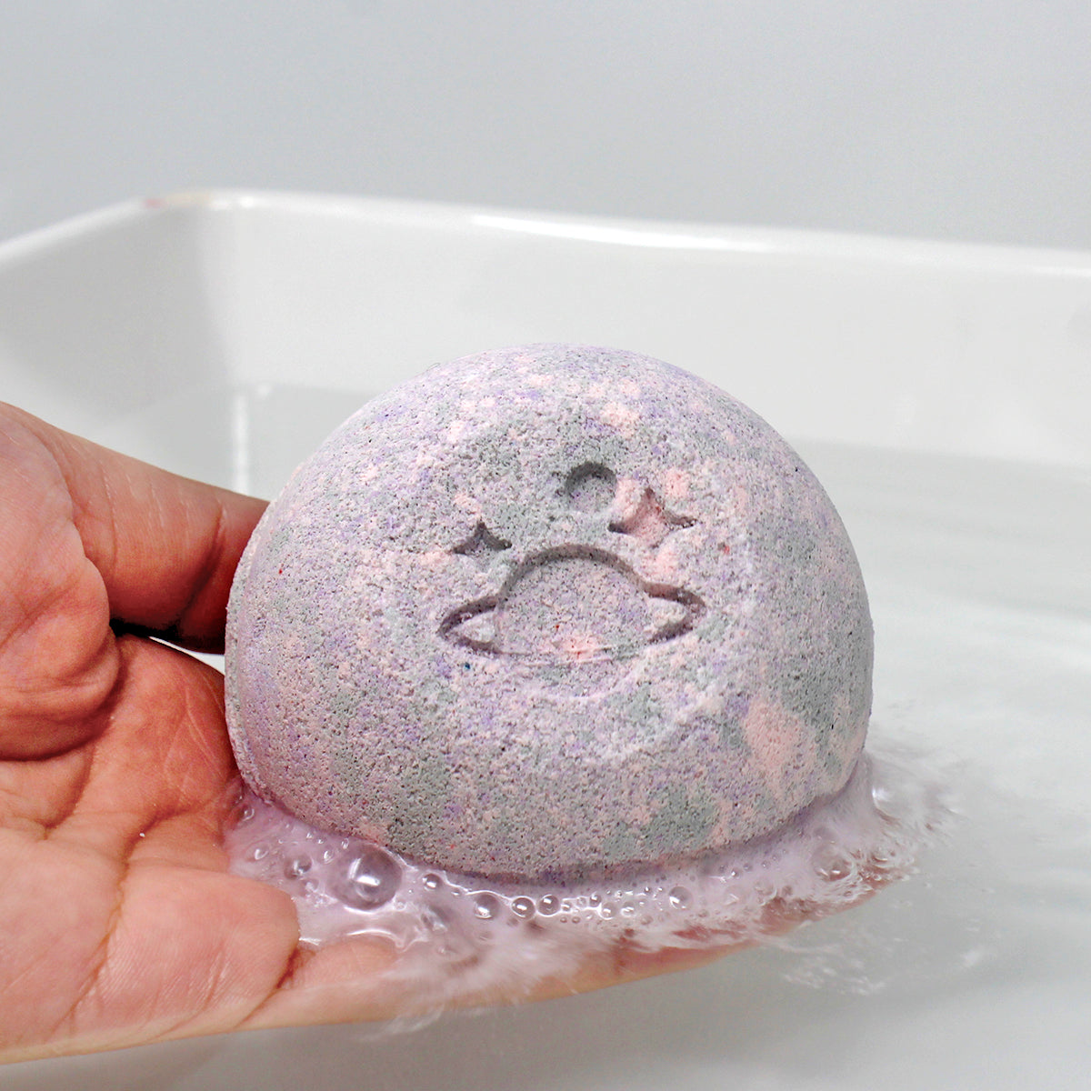 Interstellar Bath Bomb